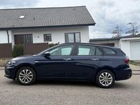 Gebraucht Fiat Tipo Pop 95 PS (69 kW) 2018 Blau Kombi