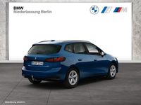 Gebraucht BMW 220 Active Tourer 156 PS (114 kW) 2024 Blau Van / Kleinbus
