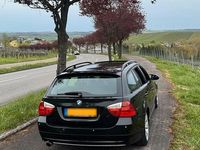 Gebraucht BMW 320 Advantage 150 PS (110 kW) 2007 Schwarz Kombi