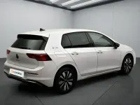 Gebraucht VW Golf VIII 150 PS (110 kW) 2025 Weiss Limousine
