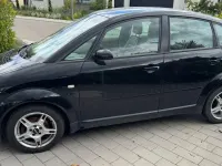 Gebraucht Audi A2 75 PS (55 kW) 2001 Schwarz Kleinwagen
