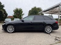 Gebraucht Audi A4 Basis 150 PS (110 kW) 2021 Schwarz Kombi