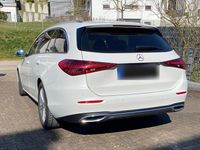 Gebraucht Mercedes C200 204 PS (150 kW) 2023 Weiß Kombi