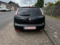 Usata Fiat Punto 74 CV (54 kW) 2014 Nero Utilitaria