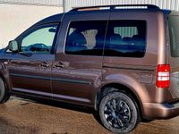 Gebraucht VW Caddy 101 PS (74 kW) 2015 Braun Van / Kleinbus