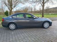 Gebraucht BMW 316 136 PS (100 kW) 2013 Grau Limousine