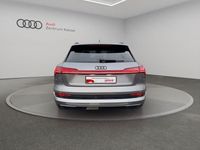 Gebraucht Audi e-tron Advanced 300 kW (408 PS) 2022 Taifungrau metallic SUV