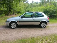 Gebraucht Ford Fiesta 58 PS (42 kW) 2002 Silber Kleinwagen