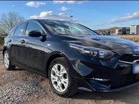 Usado Kia Ceed Vision 160 HP (117 kW) 2023 Preto Citadino