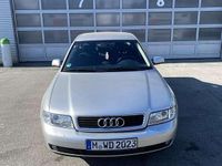 Usata Audi A4 Performance 165 CV (121 kW) 1999 Argento Berlina