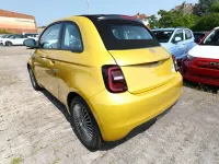 Neu Fiat 500C Icon 65 PS (47 kW) 2026 Sun of italy gelb metallic Cabrio