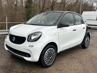 Gebraucht Smart ForFour Electric Drive 60 kW (82 PS) 2018 Weiß Limousine
