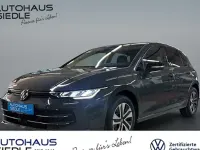 Gebraucht VW Golf VIII 116 PS (85 kW) 2026 Grau Limousine
