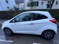 Gebraucht Ford Ka Ambiente 69 PS (50 kW) 2011 Weiß Kleinwagen
