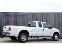Second-hand Ford V8 325 CP (239 kW) 2005 SUV