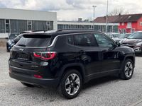 Gebraucht Jeep Compass Limited 140 PS (102 kW) 2018 Schwarz SUV