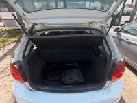 Gebraucht VW Polo 60 PS (44 kW) 2016 Weiß Kleinwagen