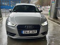Gebraucht Audi A3 Ambiente 150 PS (110 kW) 2014 Silber Limousine