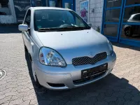 Gebraucht Toyota Yaris Sol 87 PS (63 kW) 2004 Silber Kleinwagen