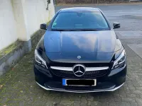 Gebraucht Mercedes CLA200 136 PS (100 kW) 2018 Schwarz Coupé