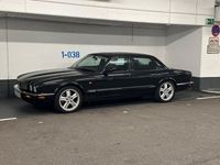 Gebraucht Jaguar XJR 363 PS (266 kW) 2000 Schwarz Limousine