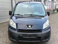 Gebraucht Peugeot TePee 90 PS (66 kW) 2009 Kombi