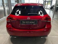 Gebraucht Mercedes A220 Progressive 190 PS (139 kW) 2022 Rot Limousine