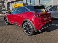 Gebraucht Opel Mokka-e Ultimate 100 kW (136 PS) 2024 Lackierung rot rubi/typ aussen SUV