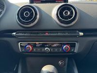 Gebraucht Audi A3 S-Line 125 PS (91 kW) 2015 Silber Limousine