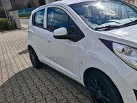 Gebraucht Chevrolet Spark 68 PS (50 kW) 2011 Weiß Kleinwagen