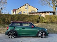 Gebraucht Mini John Cooper Works 231 PS (169 kW) 2023 Grün Kleinwagen