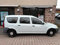 Gebraucht Dacia Logan MCV Basis 75 PS (55 kW) 2008 Gletscherweiss Kombi