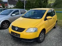 Gebraucht VW Fox Refresh 54 PS (39 kW) 2009 Gelb Kleinwagen