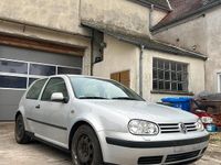 Gebraucht VW Golf IV 75 PS (55 kW) 1998 Silber Kleinwagen