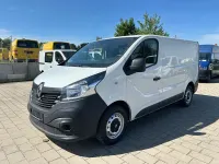 Gebraucht Renault Trafic 121 PS (88 kW) 2017 Weiß Van / Kleinbus
