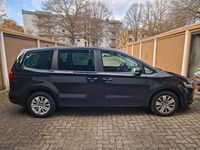 Gebraucht VW Sharan 150 PS (110 kW) 2019 Schwarz Van / Kleinbus