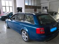 Second-hand Audi A6 230 CP (169 kW) 2000 Albastru Break