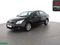 Gebraucht Toyota Avensis 147 PS (108 kW) 2010 Black mica / ink Limousine