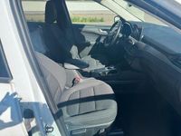 Gebraucht Ford Kuga Titanium 120 PS (88 kW) 2022 Weiß SUV