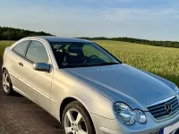 Gebraucht Mercedes C200 122 PS (89 kW) 2006 Silber Coupé