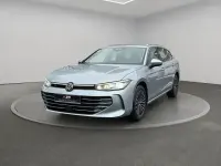 Gebraucht VW Passat Elegance 150 PS (110 kW) 2026 Schwarz Kombi