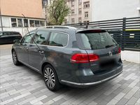 Gebraucht VW Passat 150 PS (110 kW) 2014 Grau Kombi
