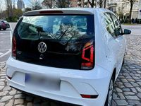 Gebraucht VW up! move up! 60 PS (44 kW) 2016 Weiß Kleinwagen