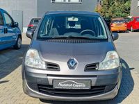 Usado Renault Modus Avantage 75 HP (55 kW) 2009 Cinzento Monovolume