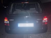 Usata Mazda Demio 63 CV (46 kW) 2000 Nero Utilitaria