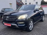 Gebraucht Mercedes ML350 258 PS (189 kW) 2014 Blau SUV