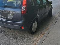 Gebraucht Ford Fiesta 60 PS (44 kW) 2005 Grau Kleinwagen