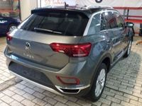 gebraucht VW T-Roc 1.5 TSI DSG STYLE ASSIST NAVI AHK KAMERA