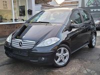 Gebraucht Mercedes A170 116 PS (85 kW) 2006 Kosmosschwarz  metalliclack Kleinwagen