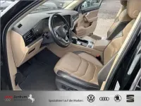 Gebraucht VW Touareg Atmosphere 340 PS (250 kW) 2023 Grenadilla black metallic SUV